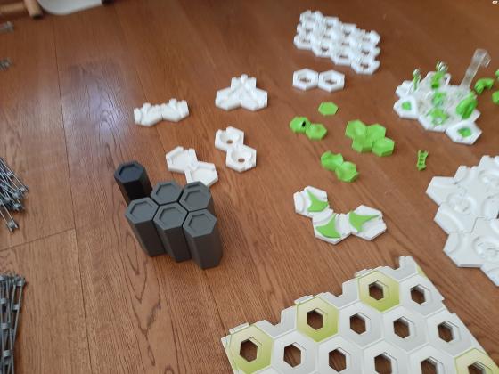 גרביטרקס גראביטרקס גרביטראקס