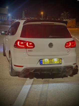 פולקסווגן גולף GTI (2011)