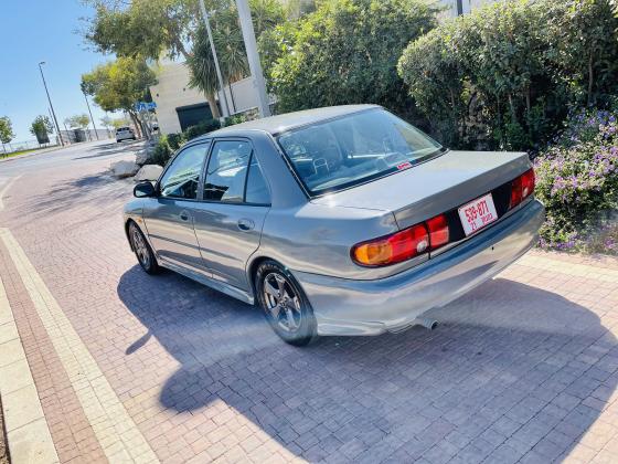 מיצובישי סופר לנסר (1995)