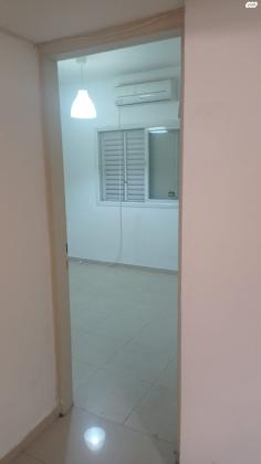 כיבוש העבודה 11 (נווה עובד)