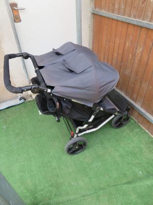 עגלת תאומים מאונטיין באגי במצב