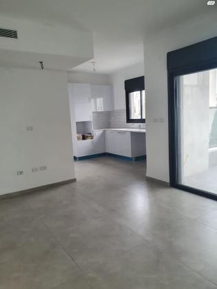 עגנון 4 (מרכז העיר)