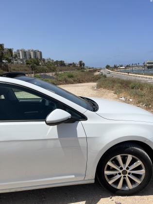 פולקסווגן גולף (2015)