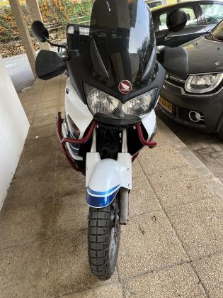 הונדה ואראדרו 1000 (2007)