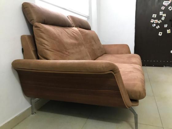 סלון עור הפוך של דיור אינטריוס