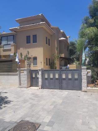 זבולון המר 33