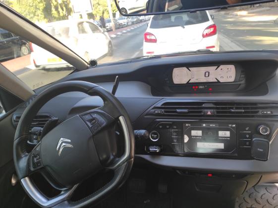 סיטרואן C4 פיקאסו (2016)