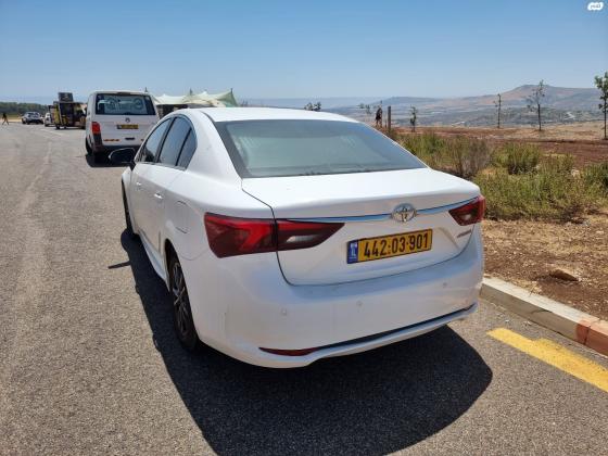 טויוטה אוונסיס (2018)