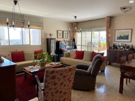 בן סרוק 14 (נאות שקמה)