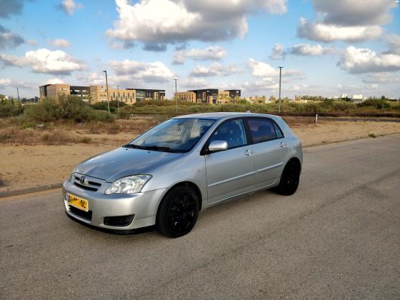 טויוטה קורולה RUN-X (2007)