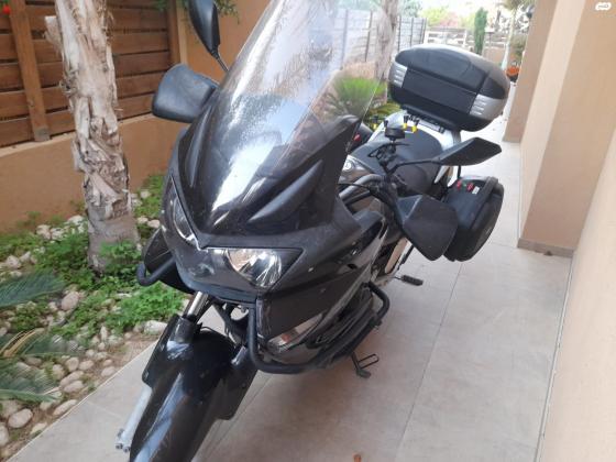 הונדה ואראדרו 1000 (2011)