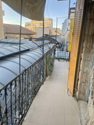 מחנה יהודה 8 (מחנה יהודה)