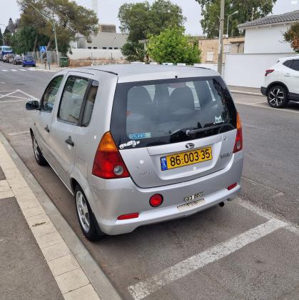 דייהטסו YRV (2002)