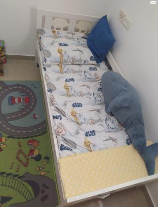 שתי מיטות לילדים תוצרת איקאה