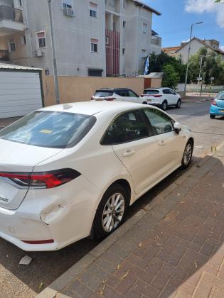 טויוטה קורולה הייבריד (2019)