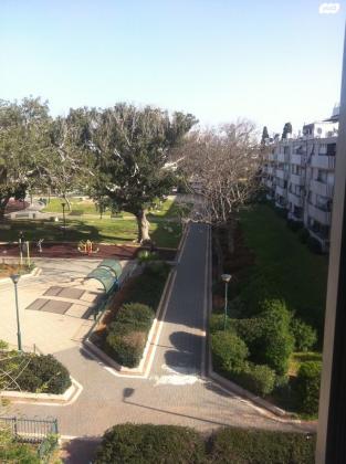 נחל הבשור 11 (דקר)