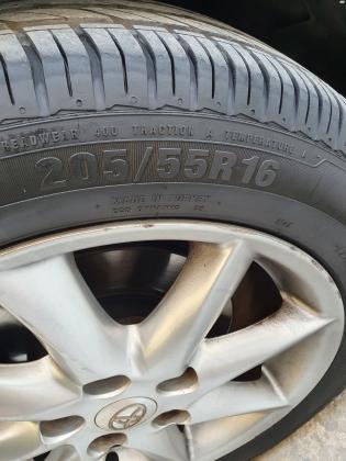 טויוטה קורולה (2008)