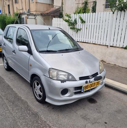 דייהטסו YRV (2002)