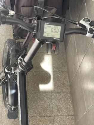 אופניים חשמליים 48v 15ah במצב