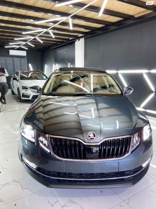 סקודה אוקטביה (2019)