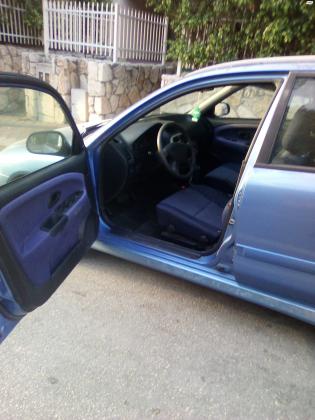 מיצובישי כריזמה (2003)