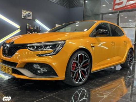 רנו מגאן קופה / ספורט (2021)