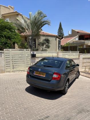 סקודה ראפיד (2014)