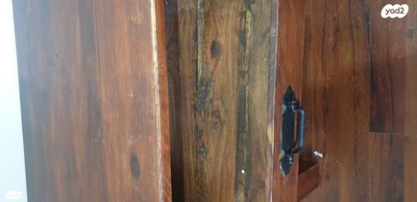 שולחן עץ מלא עבודת יד,