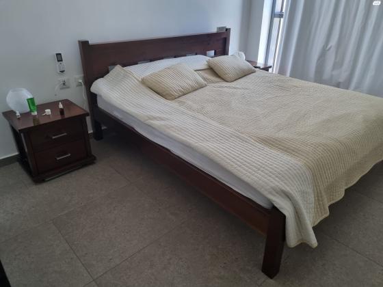 ארון קיר לסלון או אחר