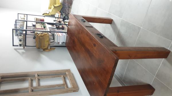 שולחן עץ מלא עבודת יד,