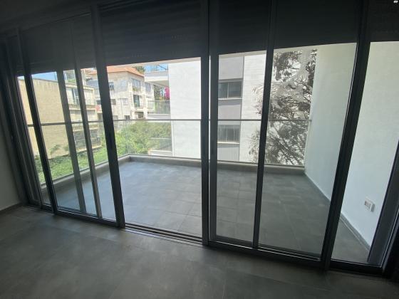 מוריה 13 (יד לבנים)