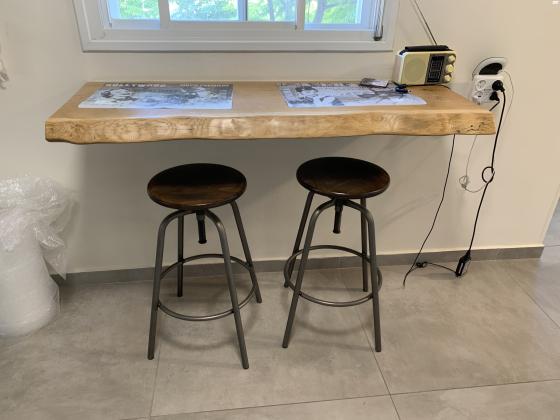 בר מעץ אלון מבוקע 1