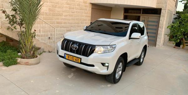 טויוטה לנד קרוזר קצר (2020)