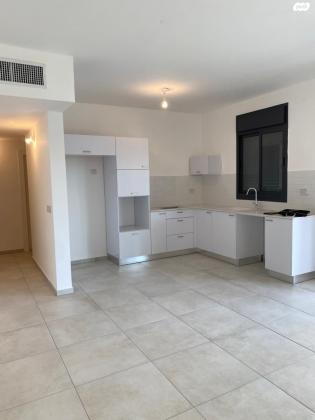 יעקב תמרי 3 (אפריים;סלע)