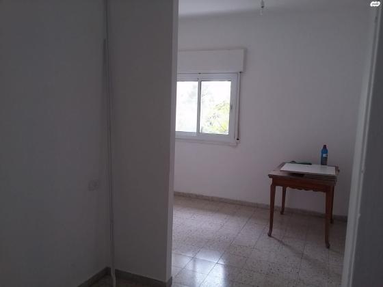 הצלפים 6 (רוממה)