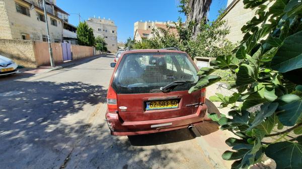 מיצובישי ספייס וואגן (2003)