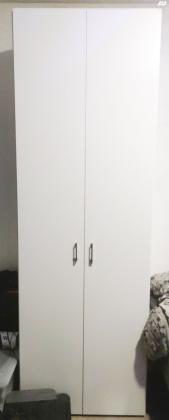 2 ארונות למכירה