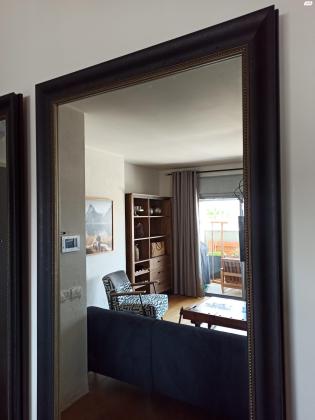 2 מראות גדולות