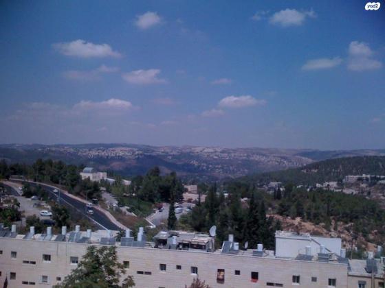 קולומביה 6 (קרית מנחם)