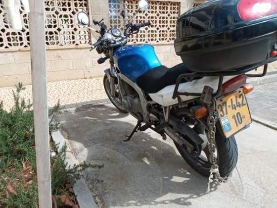 סוזוקי GS500E (2001)