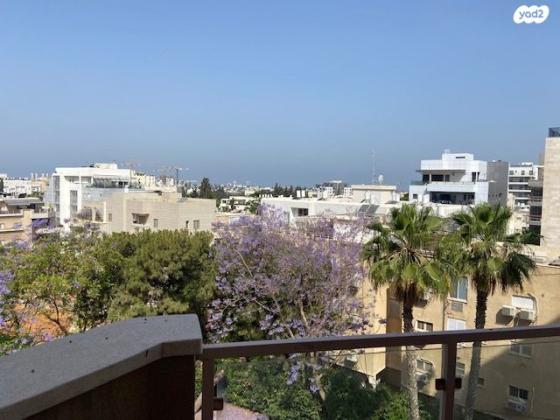 הנדיב 5 (מרכז)