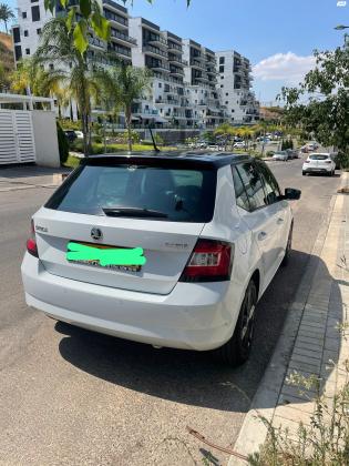 סקודה פאביה (2016)