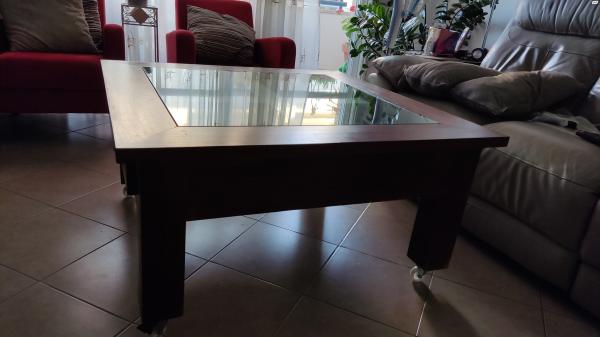 שולחן לסלון 1 מטר×1 מטר