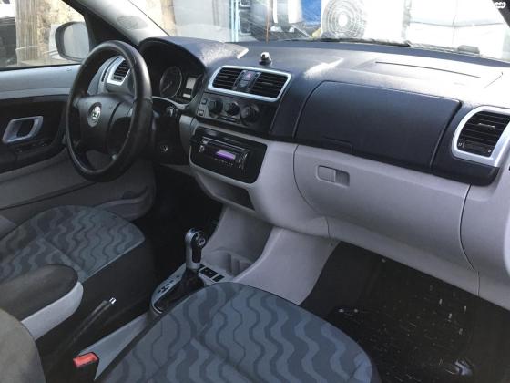 סקודה רומסטר (2008)