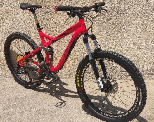 אופני הרים שיכוך מלא