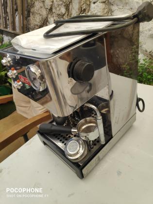 מכונת קפה לילית שימוש מועט