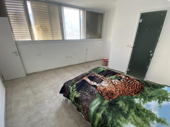 בר יוחאי 11 (שפירא)