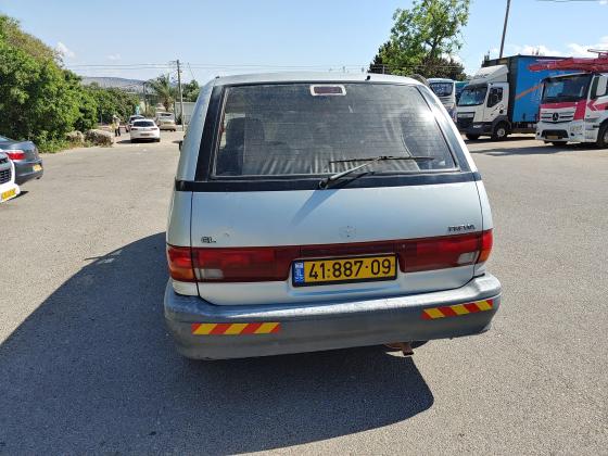 טויוטה פריוויה (1993)