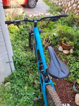 אנדורו ספשלייזד כמו חדש