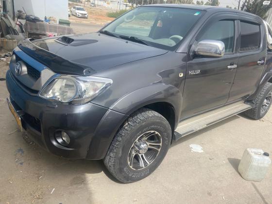 טויוטה היילקס ויגו 4X4 (2009)